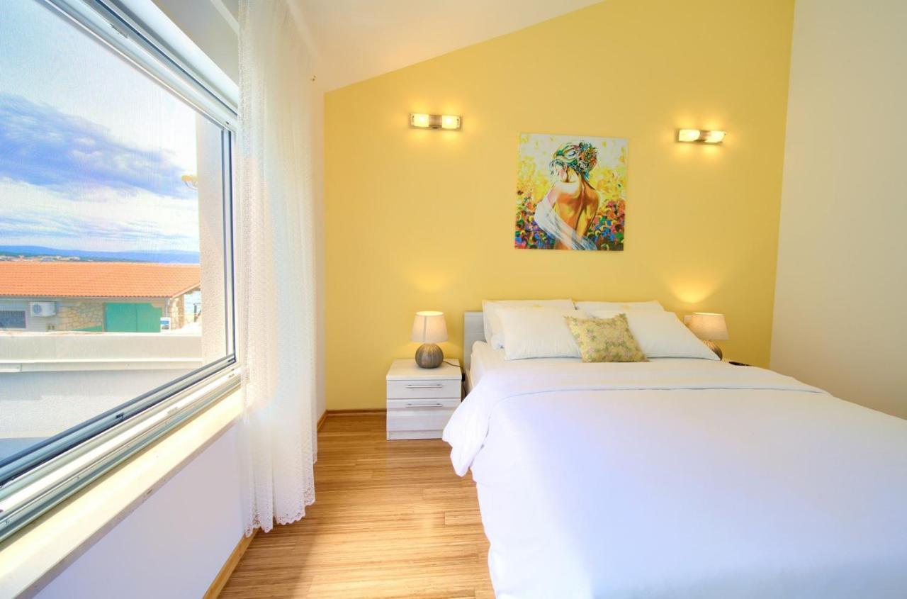 Holiday House Mar Malinska Buitenkant foto